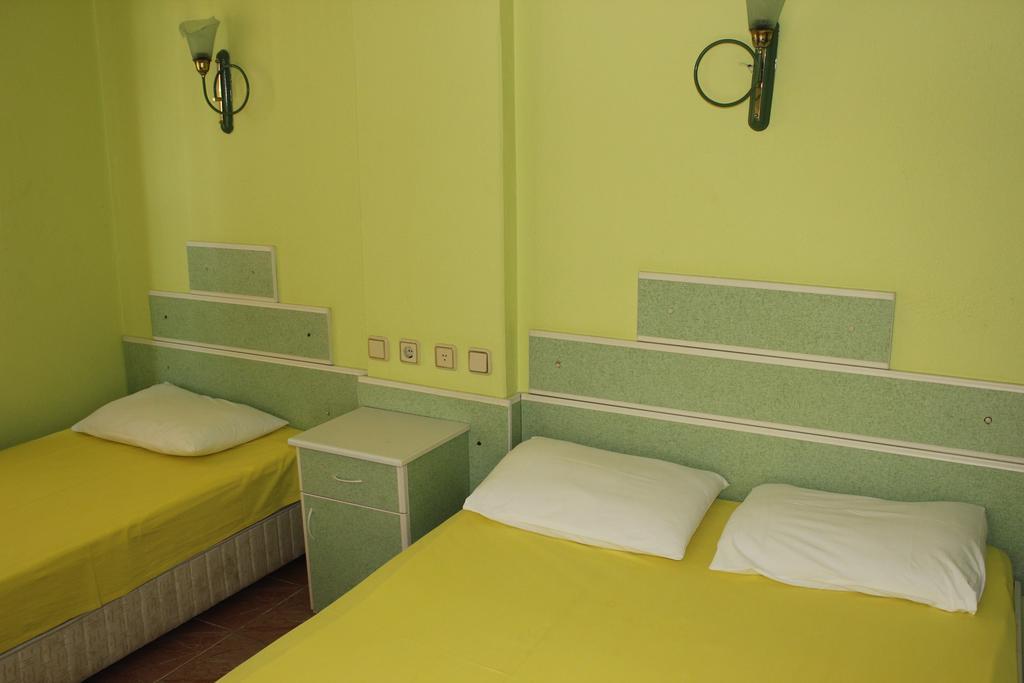 Flora Hotel Koycegiz  객실 사진